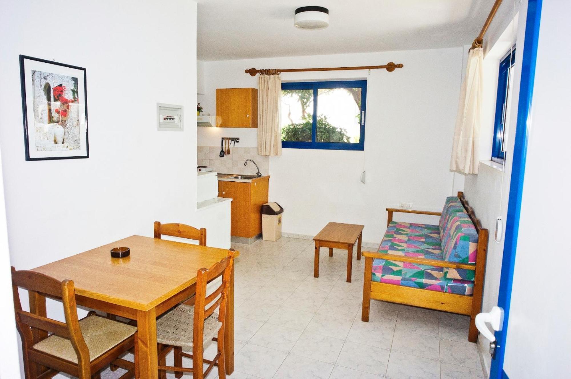 Anthea Apartments Palaiochora Room photo