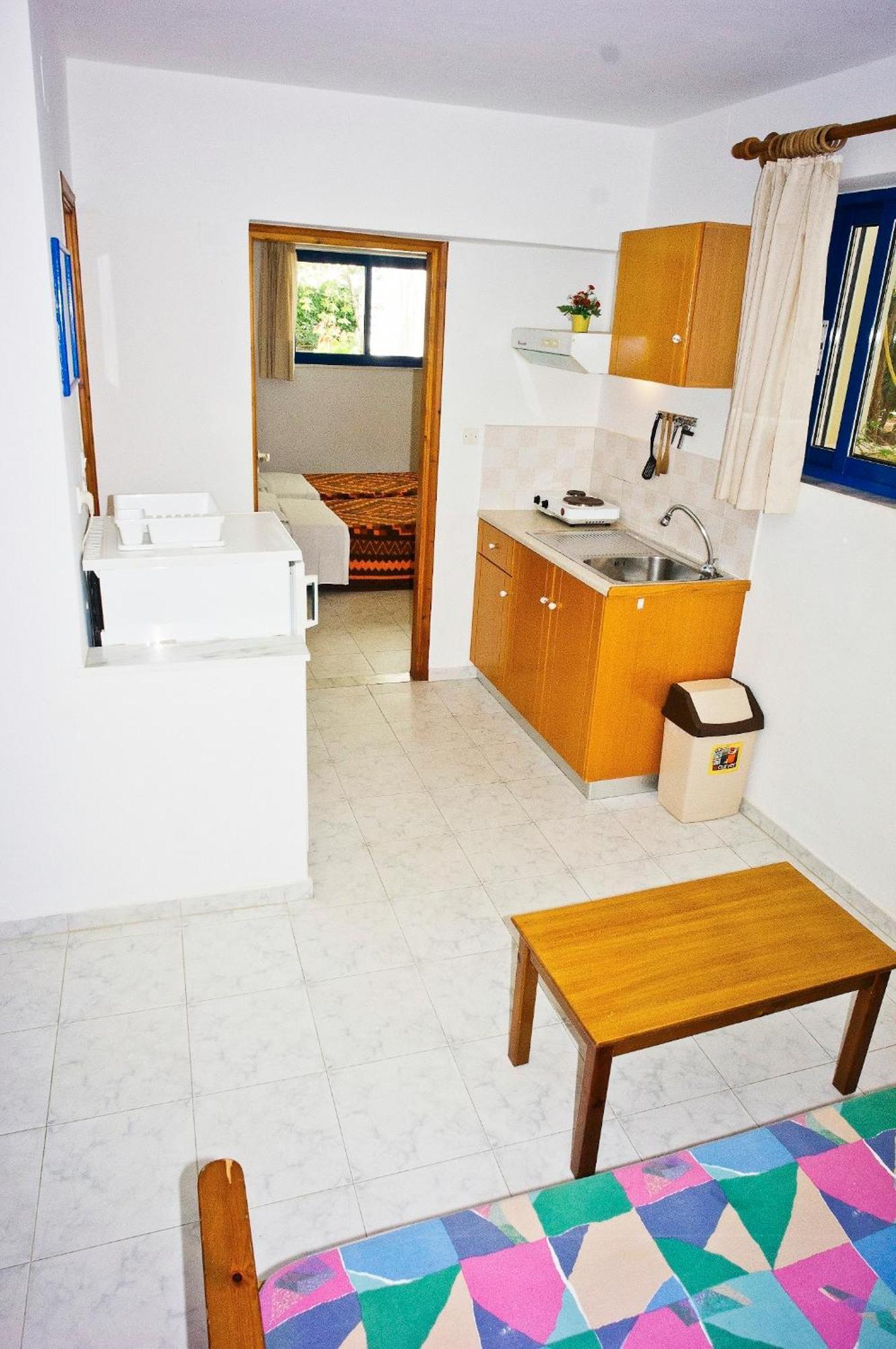 Anthea Apartments Palaiochora Room photo