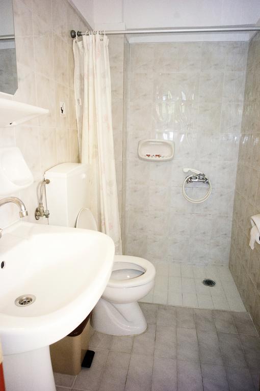 Anthea Apartments Palaiochora Room photo