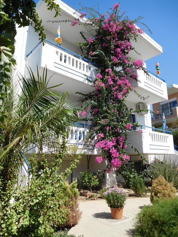 Anthea Apartments Palaiochora Exterior photo